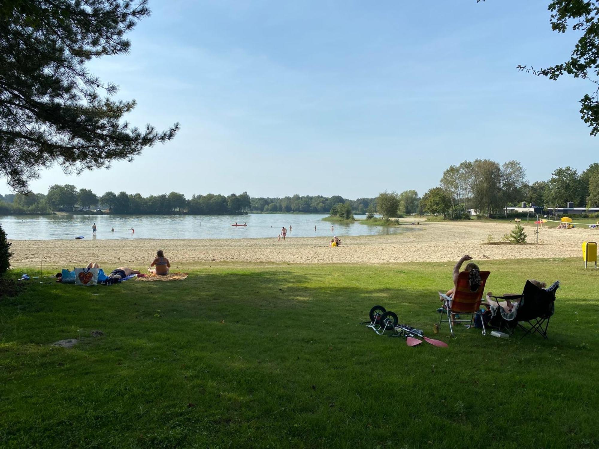 Strandhuisje Ermerzand Exteriör bild