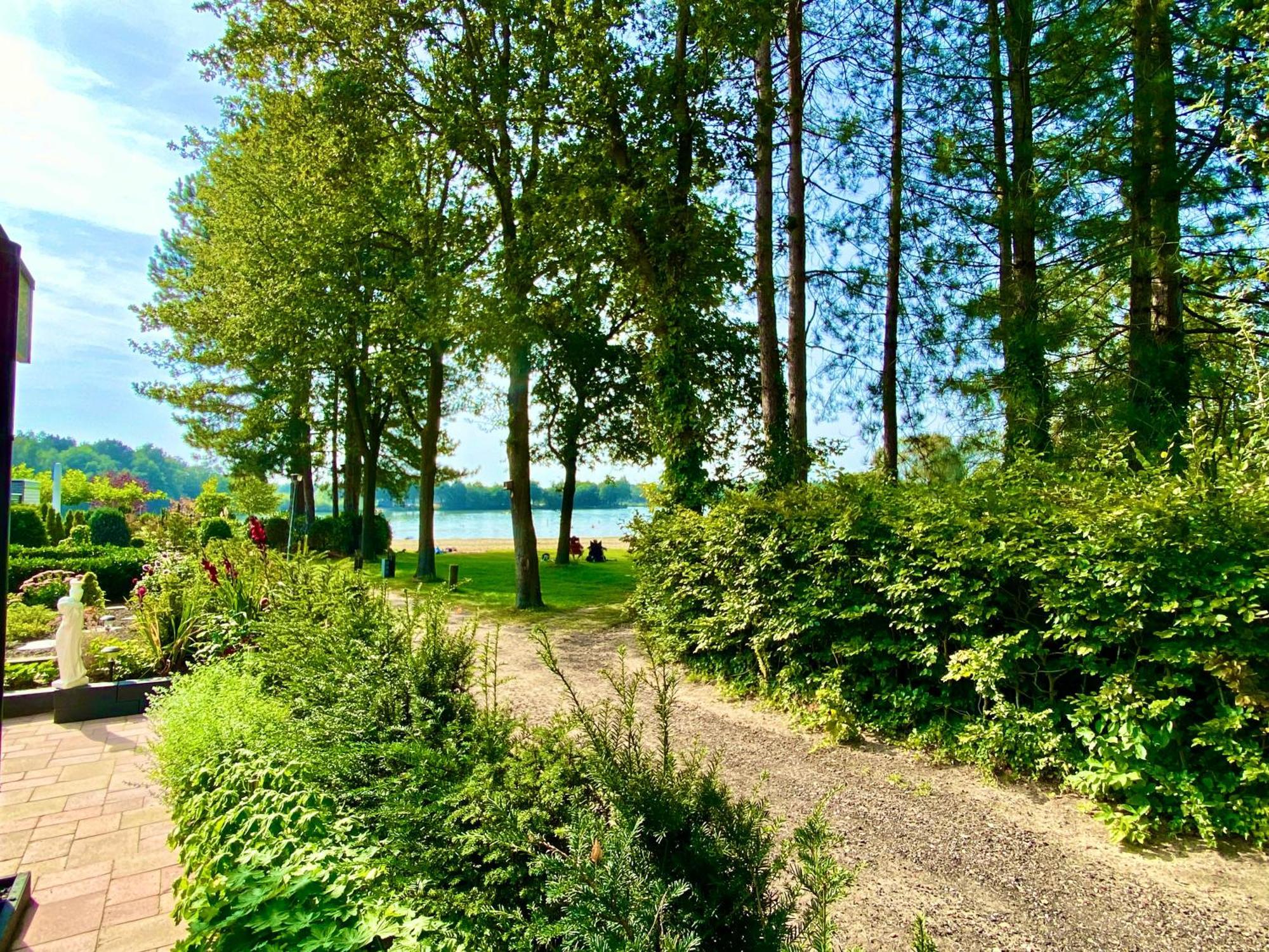 Strandhuisje Ermerzand Exteriör bild